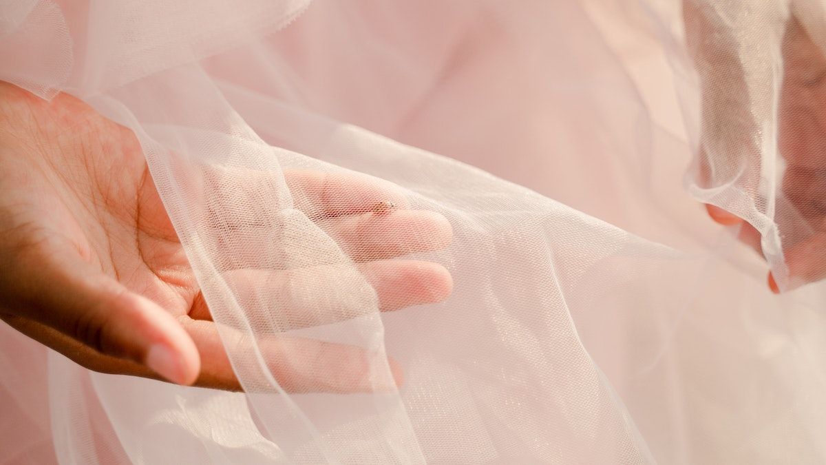 як випрати тюль, щоб була білосніжна